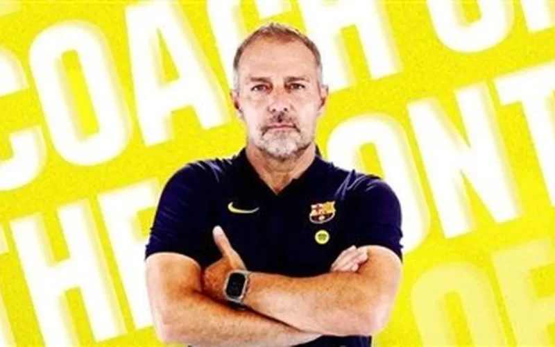 رابطة الدوري الإسباني تختار هانز فليك أفضل مدرب عن شهر مارس الماضي